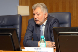 Дмитрий Аннюк